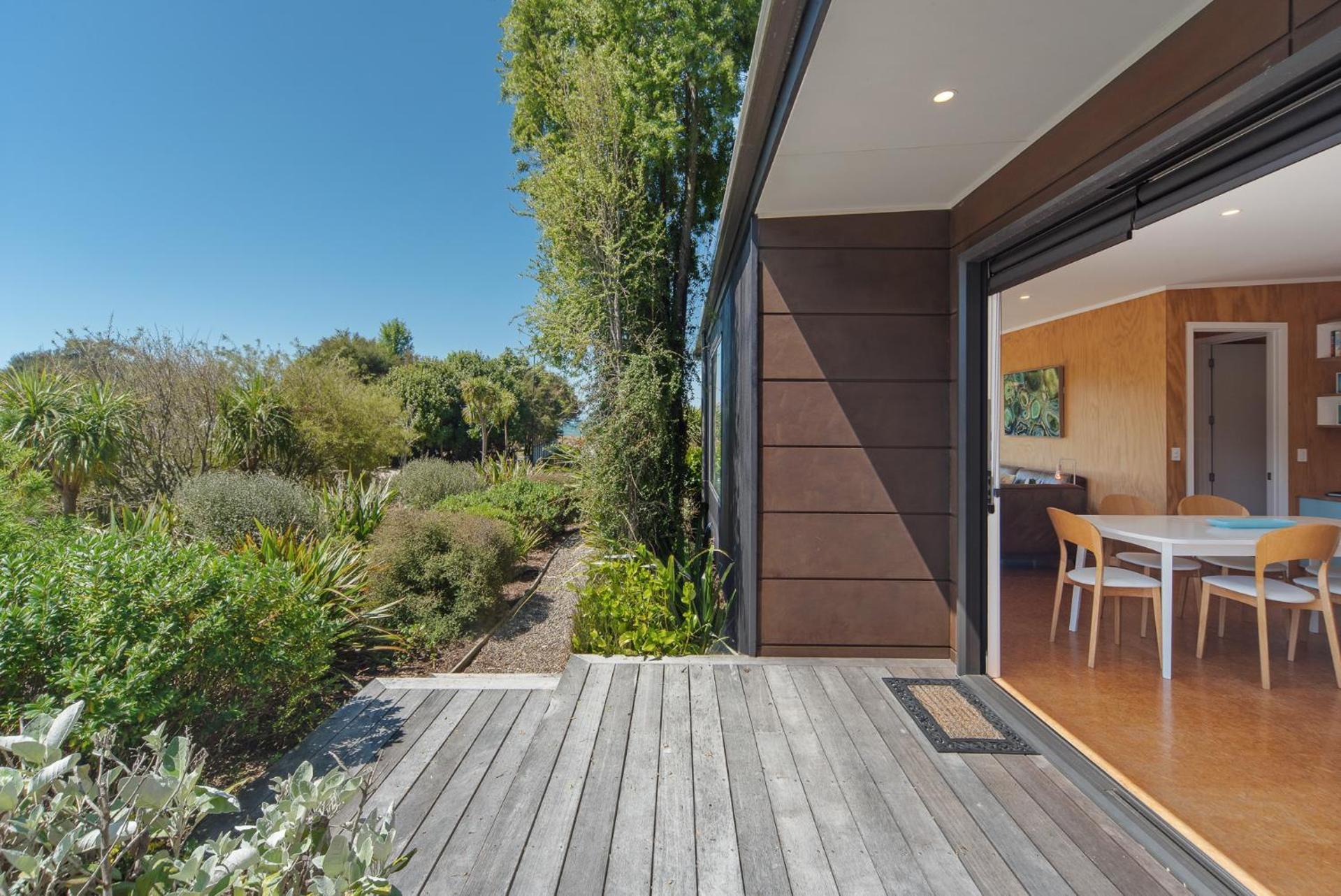Bach 7 By The Sea - Spa Pool And Views Marahau Exterior photo