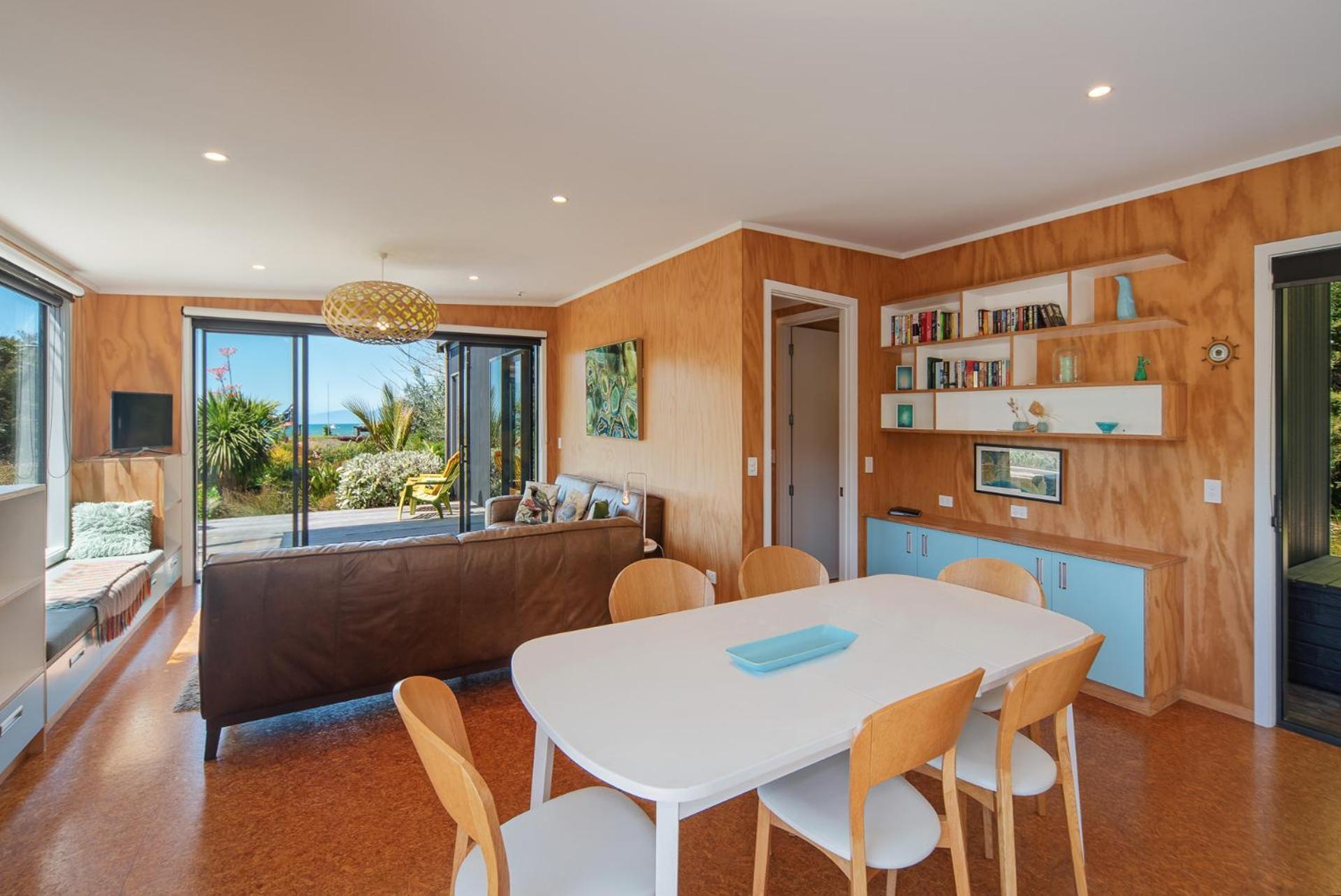 Bach 7 By The Sea - Spa Pool And Views Marahau Exterior photo